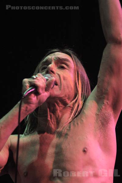 IGGY POP AND THE STOOGES - 2007-07-03 - PARIS - Palais des Sports - 